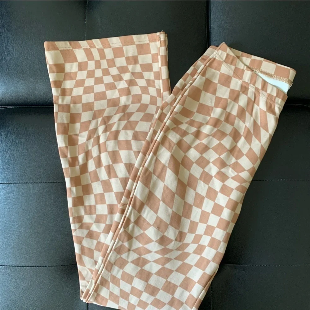 COTTON ON TAN FLARE PANTS - Picture 7 of 12